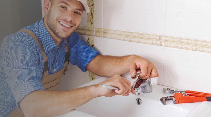 Kitchen Faucet Repair Service in Lawndale, IL
